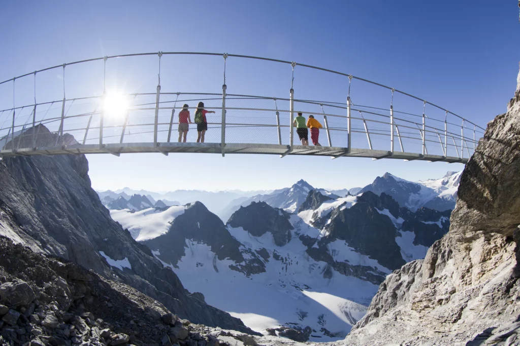 Titlis Cliff Walk