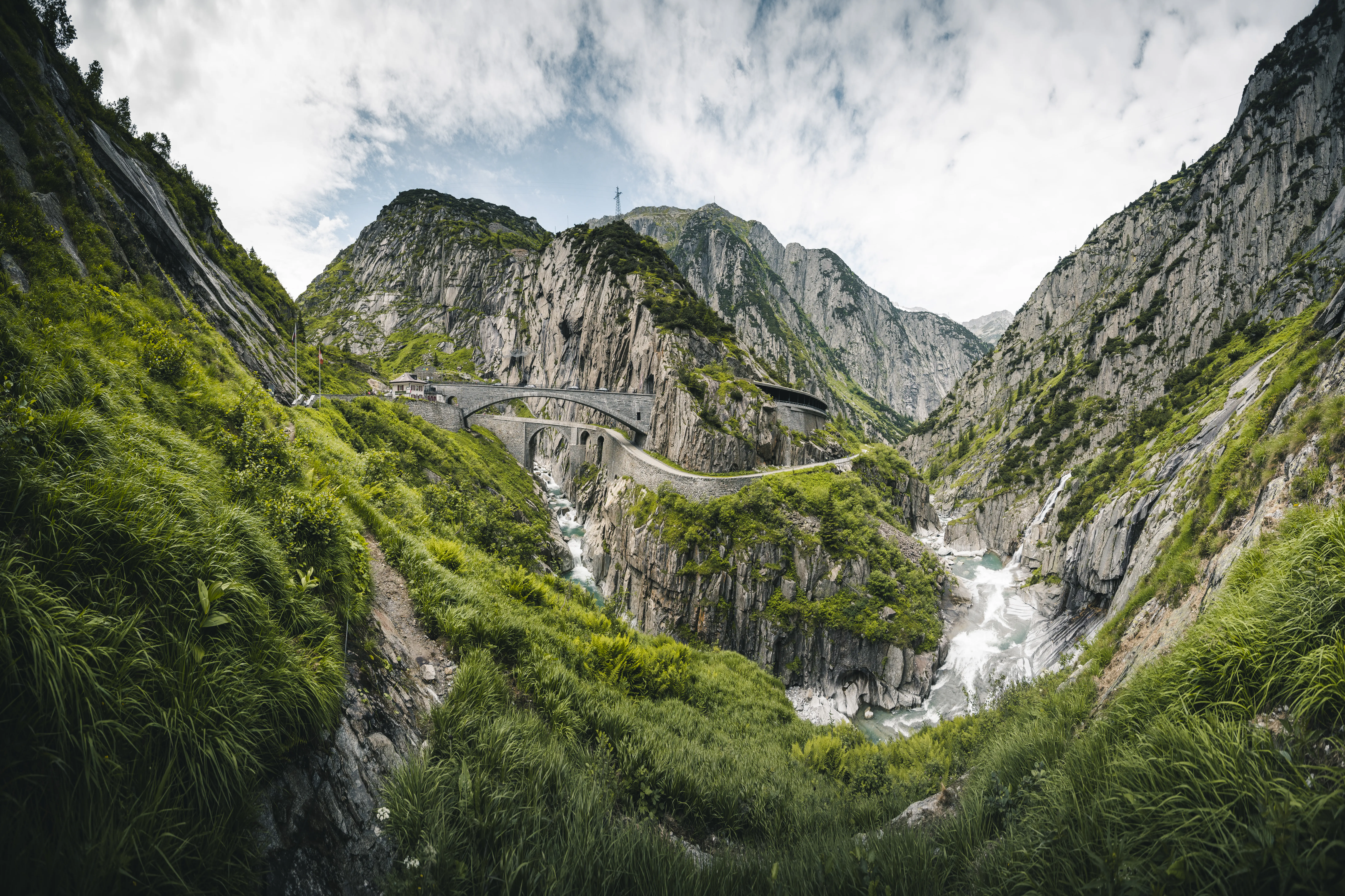 Schöllenen Gorge & Devil’s Bridge